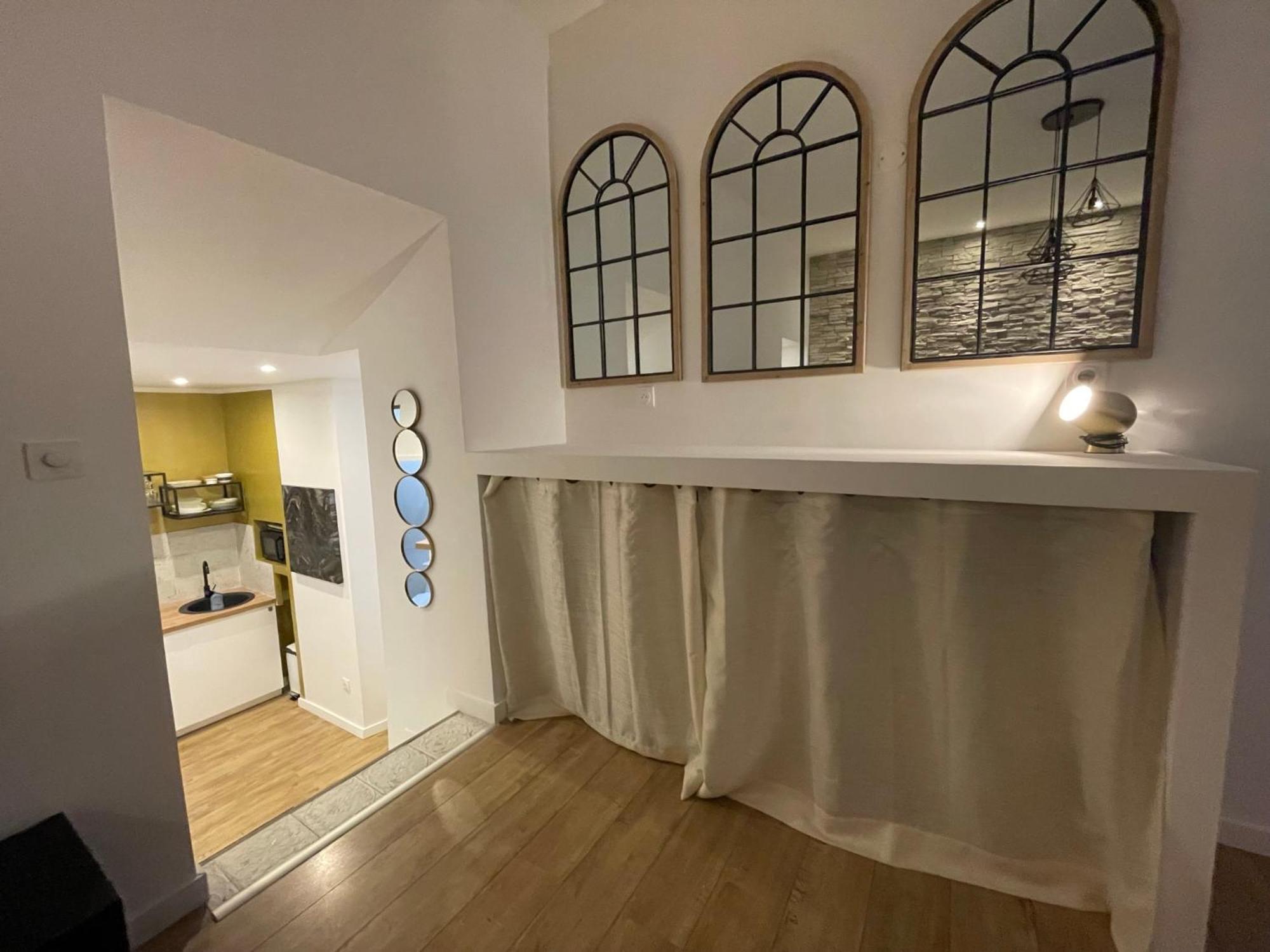 Apartment Place Du Marche Bastia Centre Avec Entree Indep Bastia (Corsica)